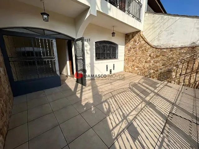 Sobrado à venda, no bairro Nova Gerti em São Caetano do Sul