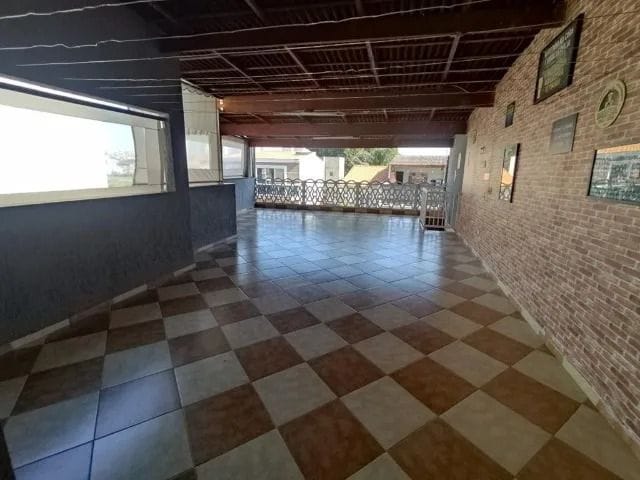Sobrado com 268m² 3 quartos e 4 banheiros, à venda, no bairro Bandeiras em Osasco