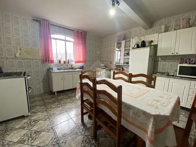 Sobrado com 125m² 4 quartos e 2 banheiros, à venda, no bairro Jardim São Gabriel em Mauá