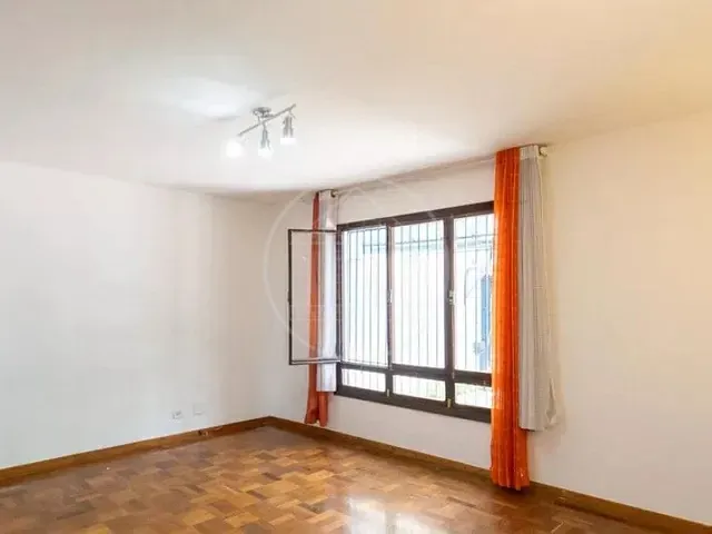 Sobrado com 223m² 3 quartos e 2 banheiros, à venda, no bairro Vila Santa Catarina em São Paulo