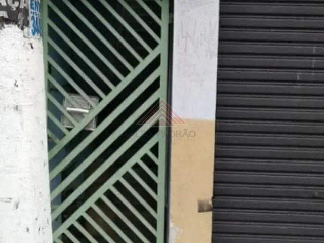 Sobrado com 158m² 6 quartos e 3 banheiros, à venda, no bairro Vila Feital em Mauá
