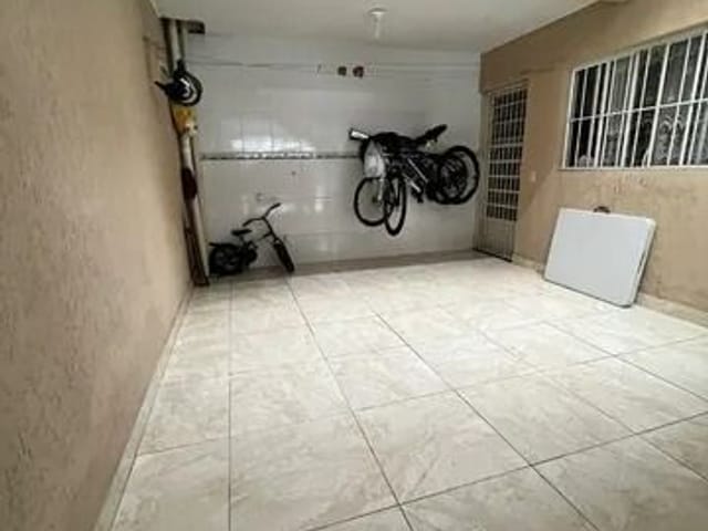Sobrado com 250m² 3 quartos e 3 banheiros, à venda, no bairro Vila Silviânia em Carapicuíba