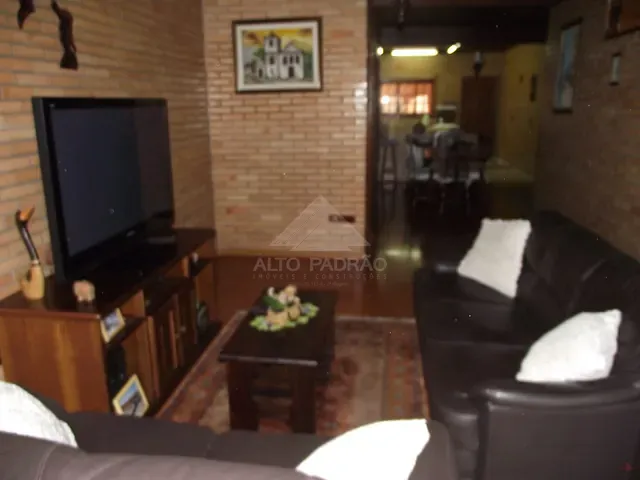 Sobrado com 100m², à venda, no bairro Jardim Pedroso em Mauá