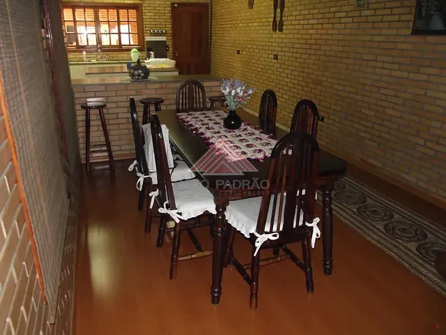 Sobrado com 100m², à venda, no bairro Jardim Pedroso em Mauá