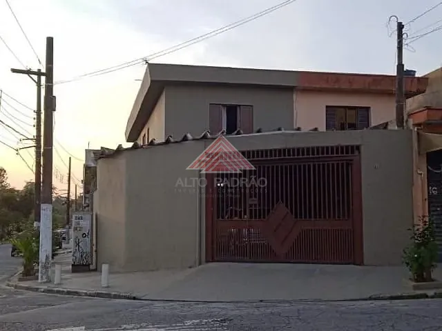 Sobrado com 168m² 3 quartos e 2 banheiros, à venda, no bairro Jardim Anchieta em Mauá