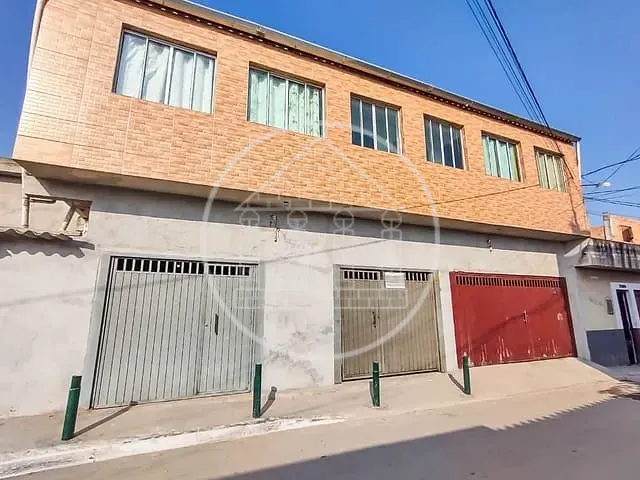 Sobrado com 125m² 2 quartos e 1 banheiro, à venda, no bairro Jardim Shangrilá (Zona Sul) em São Paulo