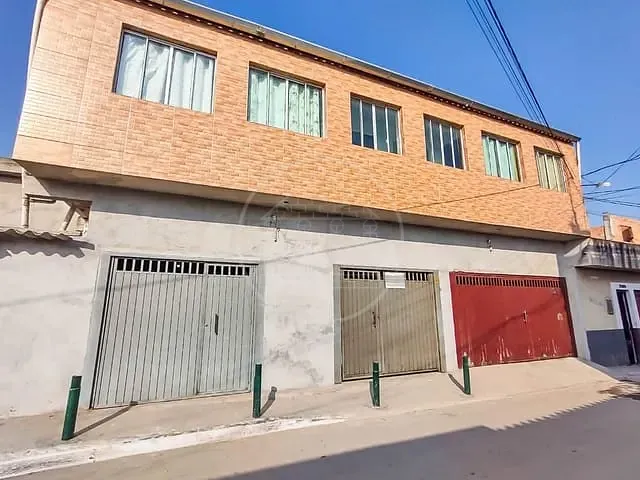 Sobrado com 125m² 2 quartos e 1 banheiro, à venda, no bairro Jardim Shangrilá (Zona Sul) em São Paulo