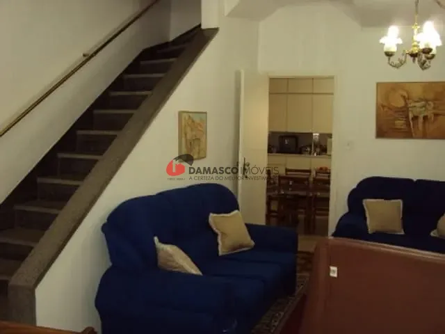 Sobrado com 259m² 3 quartos e 3 banheiros, à venda, no bairro Osvaldo Cruz em São Caetano do Sul