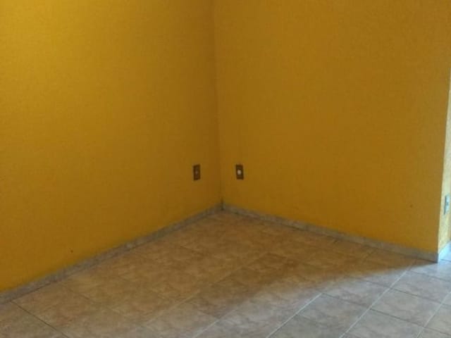 Sobrado com 250m² 6 quartos e 4 banheiros, à venda, no bairro Jardim Estela em Poá