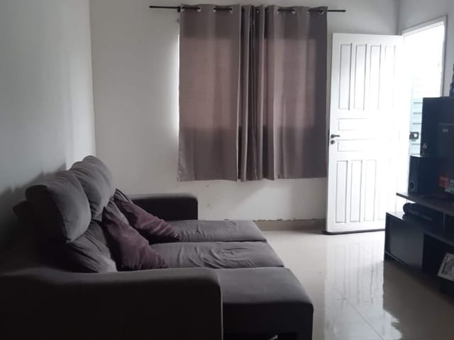 Sobrado com 65m² 2 quartos e 1 banheiro, à venda, no bairro Jardim Petrópolis em Cotia