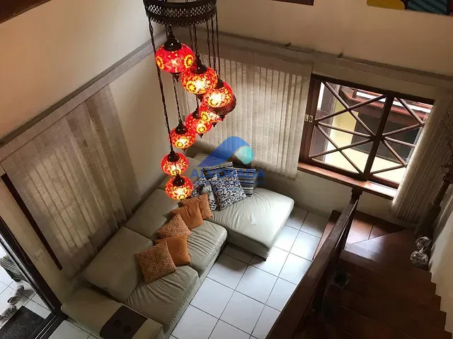 Sobrado 3 quartos e 3 banheiros, à venda, no bairro Maresias em São Sebastião
