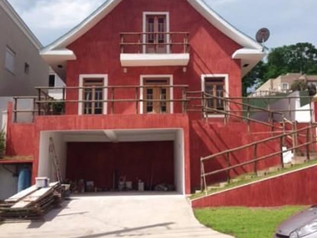Sobrado com 360m² 3 quartos e 4 banheiros, à venda, no bairro Tanquinho em Santana de Parnaíba