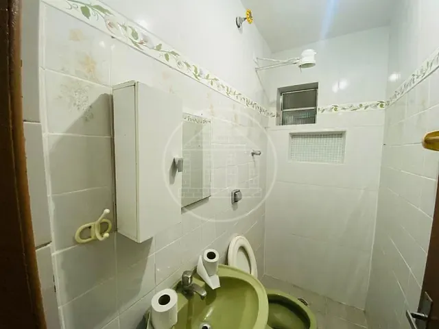 Sobrado com 280m² 3 quartos e 3 banheiros, à venda, no bairro Jardim Cliper em São Paulo