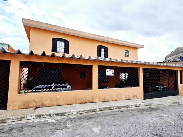 Sobrado com 202m² 3 quartos e 5 banheiros, à venda, no bairro Vila Barbosa em São Paulo