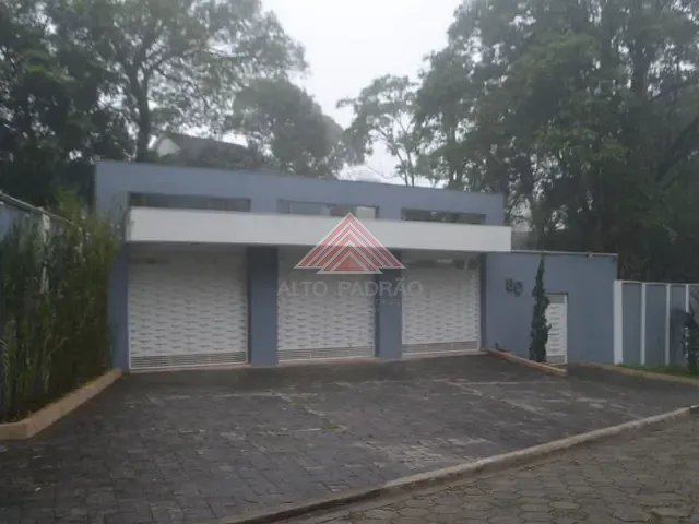 Sobrado com 2065m² 4 quartos e 2 banheiros, à venda, no bairro Roseira em Mairiporã