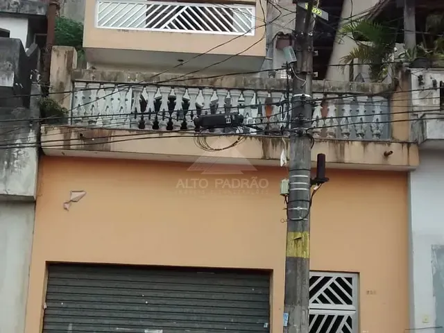 Sobrado com 122m² 3 quartos e 3 banheiros, à venda, no bairro Condomínio Maracanã em Santo André