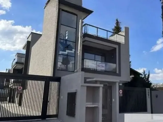 Sobrado 3 quartos e 5 banheiros, à venda, no bairro Hauer em Curitiba