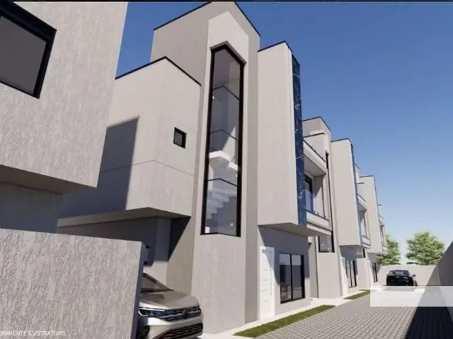 Sobrado 3 quartos e 3 banheiros, à venda, no bairro Capão Raso em Curitiba
