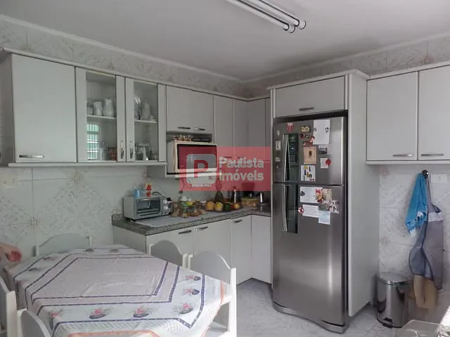 Sobrado com 195m² 3 quartos e 3 banheiros, à venda, no bairro Vila Congonhas em São Paulo