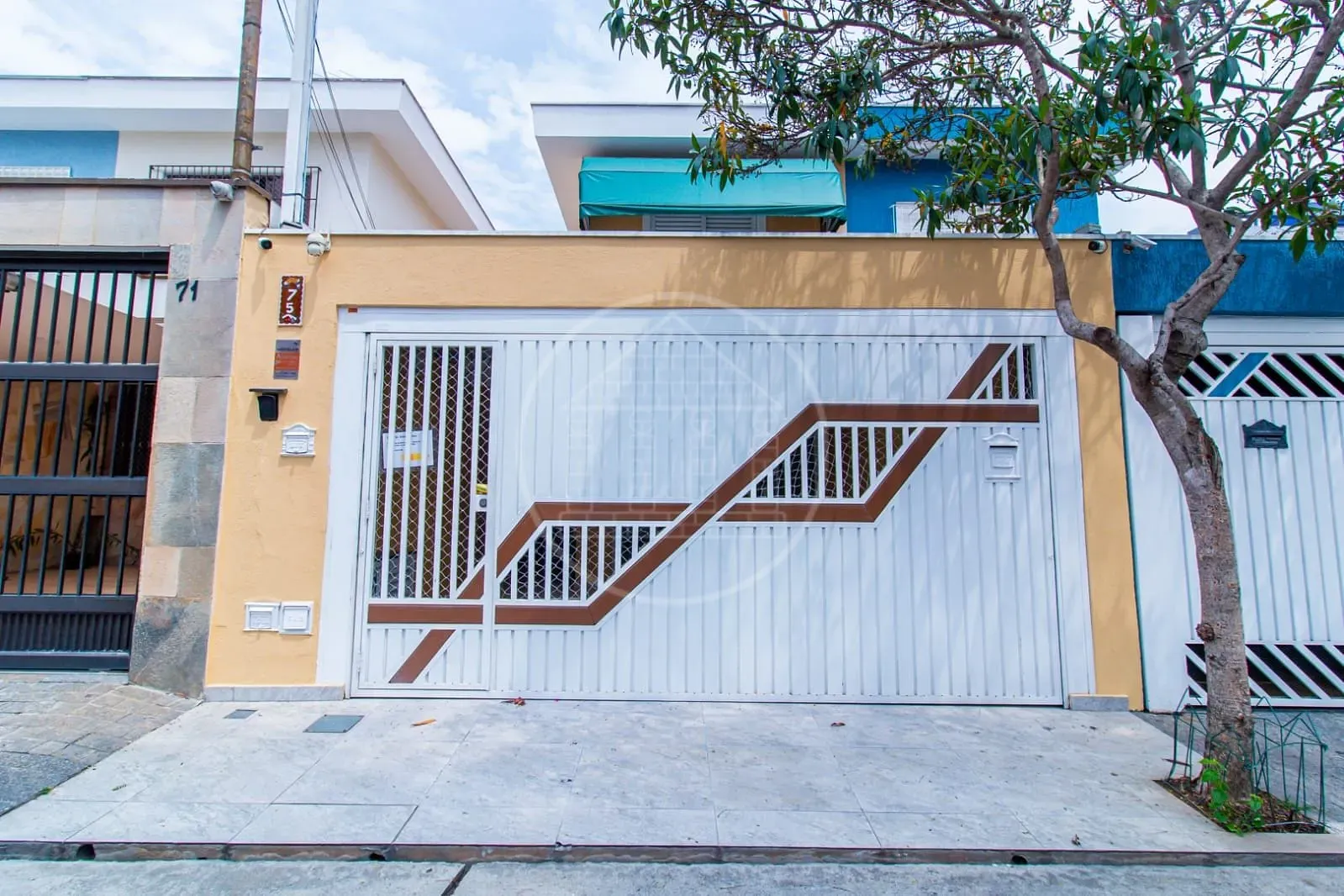 Sobrado, 3 quartos, 220 m² - Foto 1