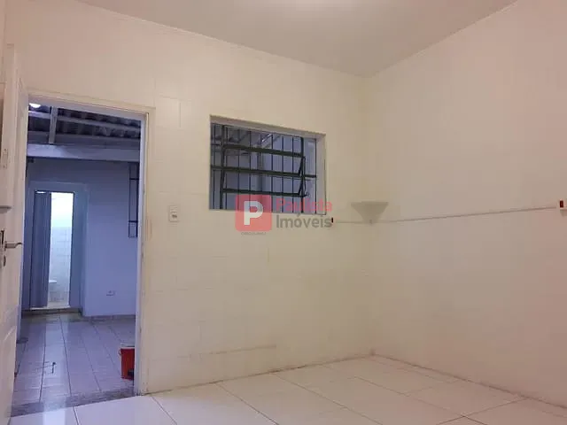 Sobrado com 100m² 2 quartos e 2 banheiros, para alugar, no bairro Campo Belo em São Paulo