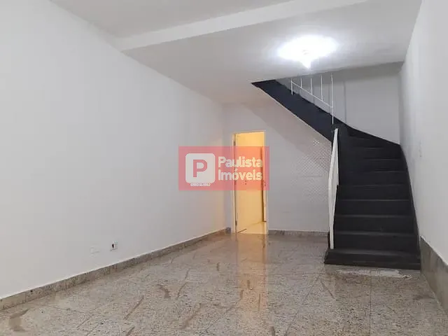 Sobrado com 100m² 2 quartos e 2 banheiros, para alugar, no bairro Campo Belo em São Paulo