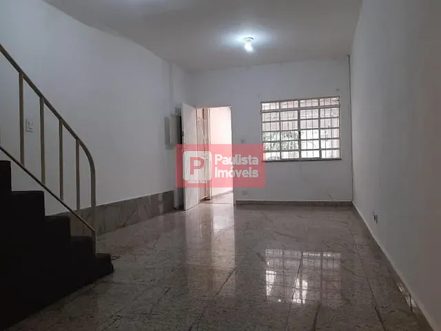 Sobrado com 100m² 2 quartos e 2 banheiros, para alugar, no bairro Campo Belo em São Paulo