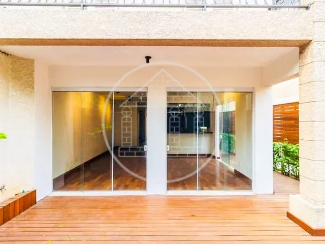 Sobrado com 300m² 3 quartos e 3 banheiros, à venda, no bairro Jardim Viana em São Paulo