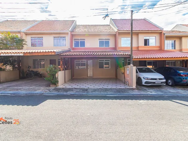 Casa 3 quartos e 2 banheiros, à venda, no bairro Alto Boqueirão em Curitiba