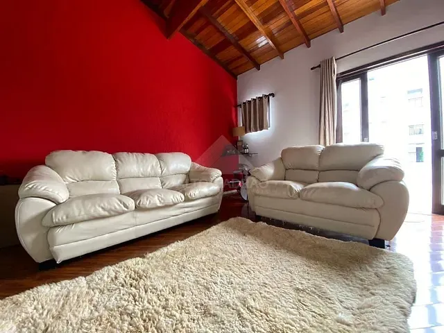 Sobrado com 125m² 3 quartos e 3 banheiros, à venda, no bairro Jardim Guapituba em Mauá