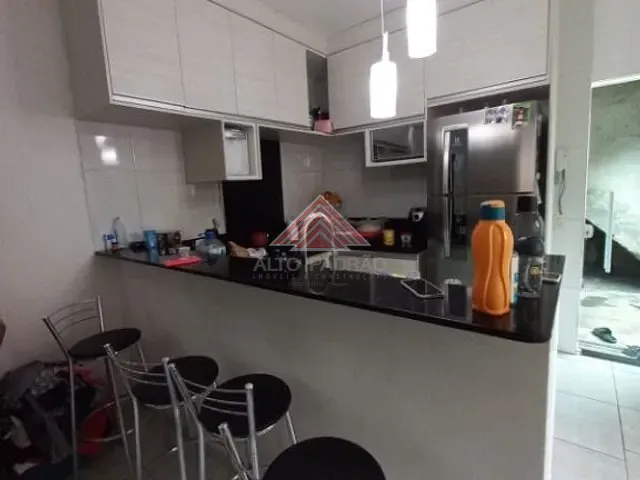 Sobrado com 100m² 4 quartos e 3 banheiros, à venda, no bairro Jardim São Francisco em São Paulo