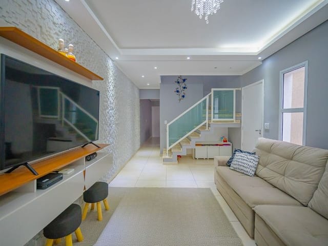Sobrado com 125m² 3 quartos e 3 banheiros, à venda, no bairro Jardim Sarah em São Paulo