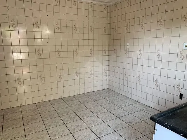 Sobrado com 180m² 3 quartos e 2 banheiros, à venda, no bairro Jardim Itapark em Mauá