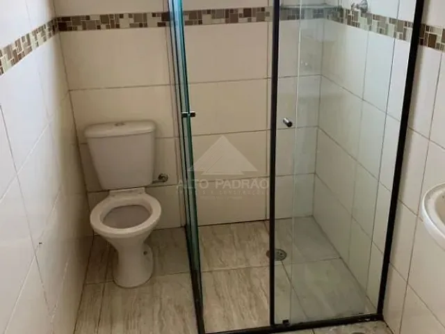 Sobrado com 180m² 3 quartos e 2 banheiros, à venda, no bairro Jardim Itapark em Mauá
