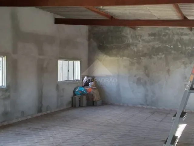 Sobrado com 300m² 6 quartos e 1 banheiro, à venda, no bairro Quarta Divisão em Ribeirão Pires