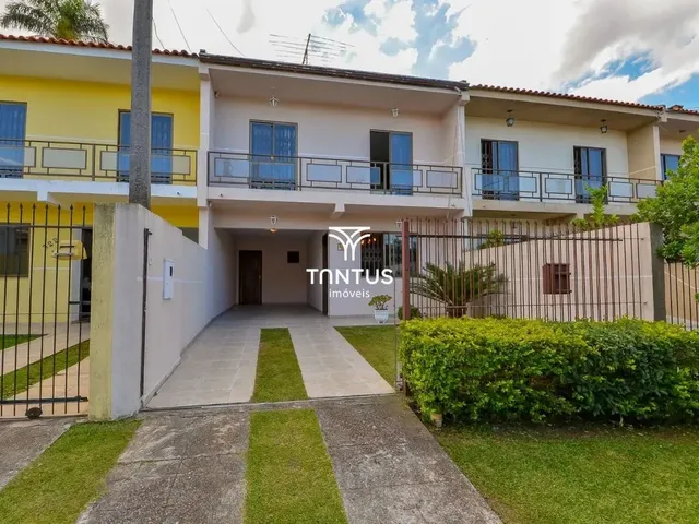 Sobrado com 139m² 3 quartos e 3 banheiros, à venda, no bairro Uberaba em Curitiba