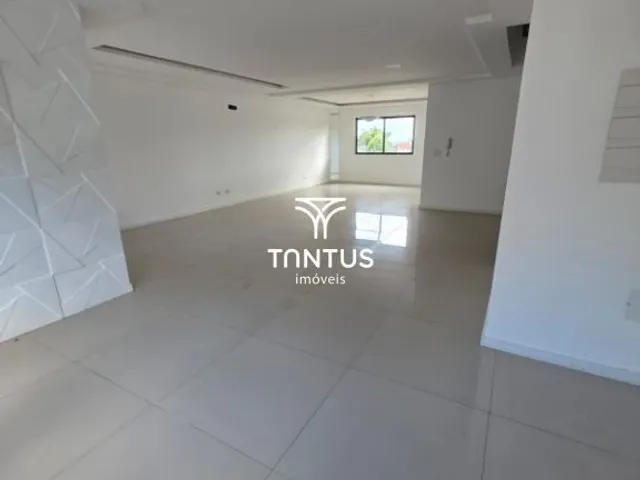 Casa com 314m² 3 quartos e 5 banheiros, para alugar, no bairro Campo Comprido em Curitiba