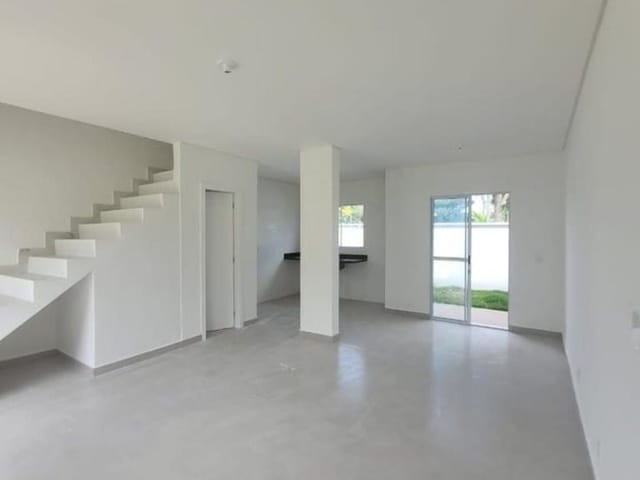 Sobrado com 105m² 2 quartos e 3 banheiros, à venda, no bairro Chácara do Carmo em Vargem Grande Paulista