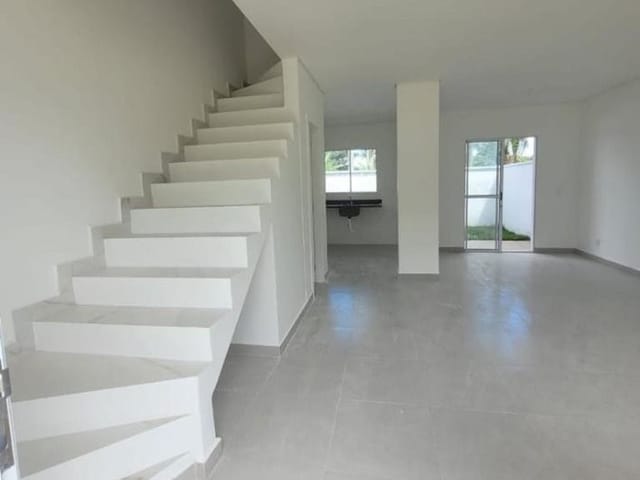 Sobrado com 105m² 2 quartos e 3 banheiros, à venda, no bairro Chácara do Carmo em Vargem Grande Paulista