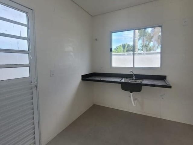 Sobrado com 105m² 2 quartos e 3 banheiros, à venda, no bairro Chácara do Carmo em Vargem Grande Paulista