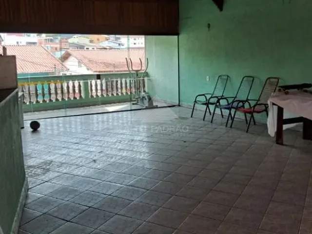 Sobrado com 270m² 2 quartos e 2 banheiros, à venda, no bairro Jardim Guapituba em Mauá