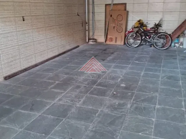Sobrado com 270m² 2 quartos e 2 banheiros, à venda, no bairro Jardim Guapituba em Mauá