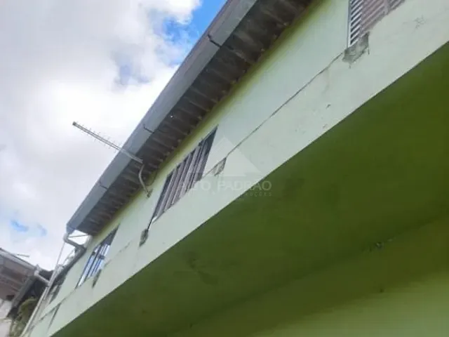 Sobrado com 125m² 4 quartos e 2 banheiros, à venda, no bairro Jardim Quarto Centenário em Mauá