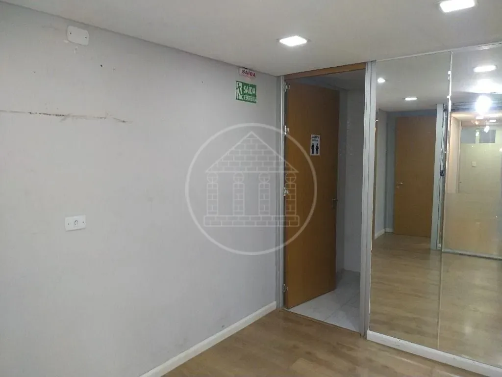 Sobrado, 7 quartos, 200 m² - Foto 30