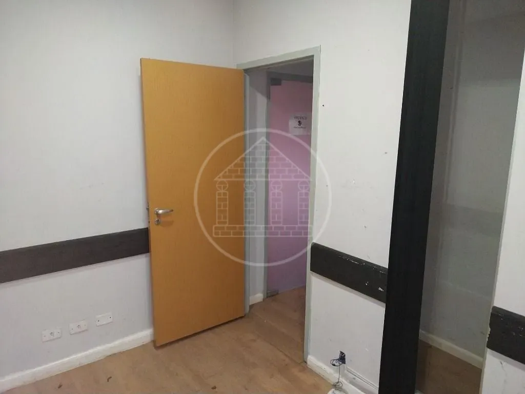 Sobrado, 7 quartos, 200 m² - Foto 25