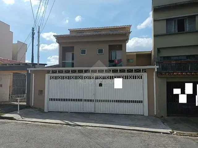 Sobrado com 128m² 3 quartos e 1 banheiro, à venda, no bairro Vila Cecília Maria em Santo André
