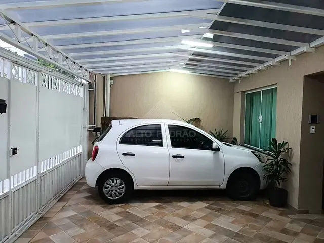 Sobrado com 128m² 3 quartos e 1 banheiro, à venda, no bairro Vila Cecília Maria em Santo André