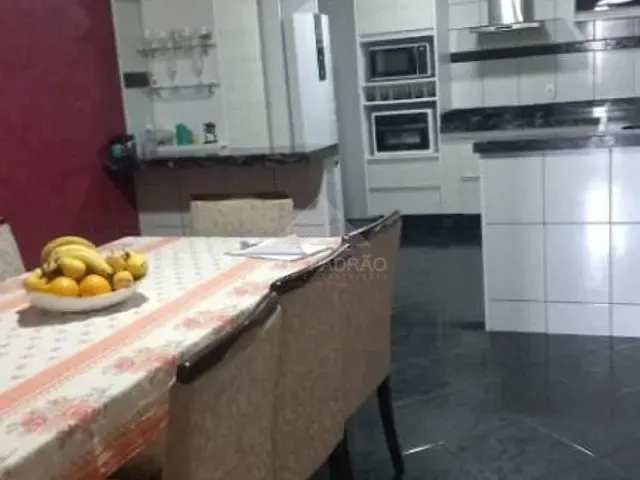 Sobrado com 162m² 3 quartos e 4 banheiros, à venda, no bairro Jardim Columbia em Mauá