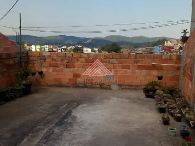 Sobrado com 162m² 3 quartos e 4 banheiros, à venda, no bairro Jardim Columbia em Mauá