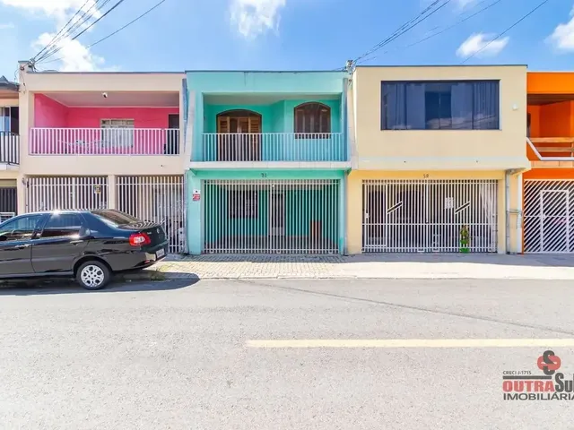 Sobrado 2 quartos e 1 banheiro, à venda, no bairro Alto Boqueirão em Curitiba